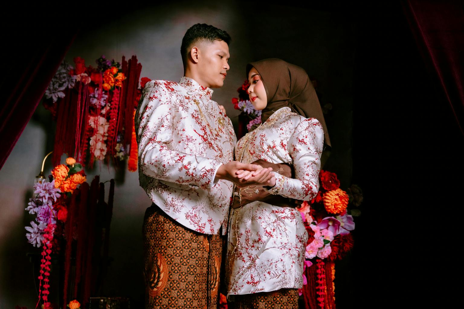 Filosofi Batik Jawa dan Makna Tersembunyi di Setiap Motifnya