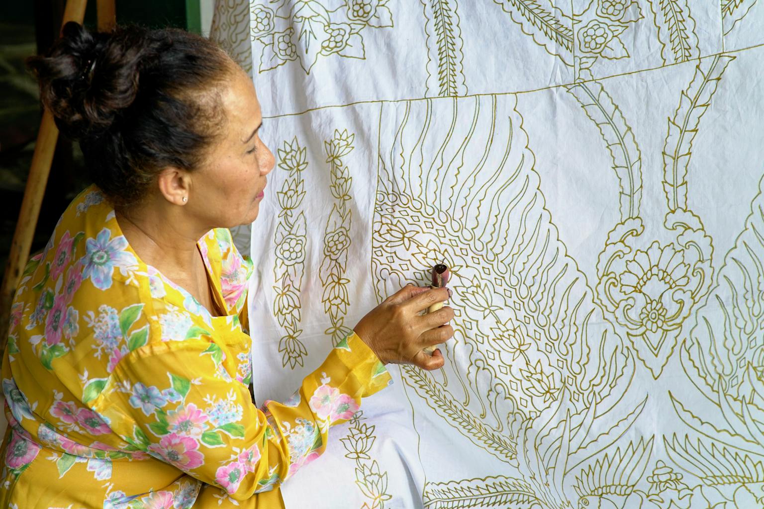 Filosofi Batik Jawa dan Makna Tersembunyi di Setiap Motifnya