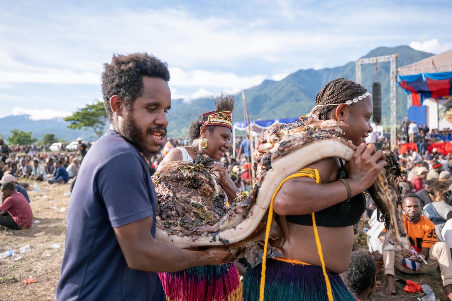 Seni Ukir Asmat Papua sebagai Warisan Budaya Tak Ternilai
