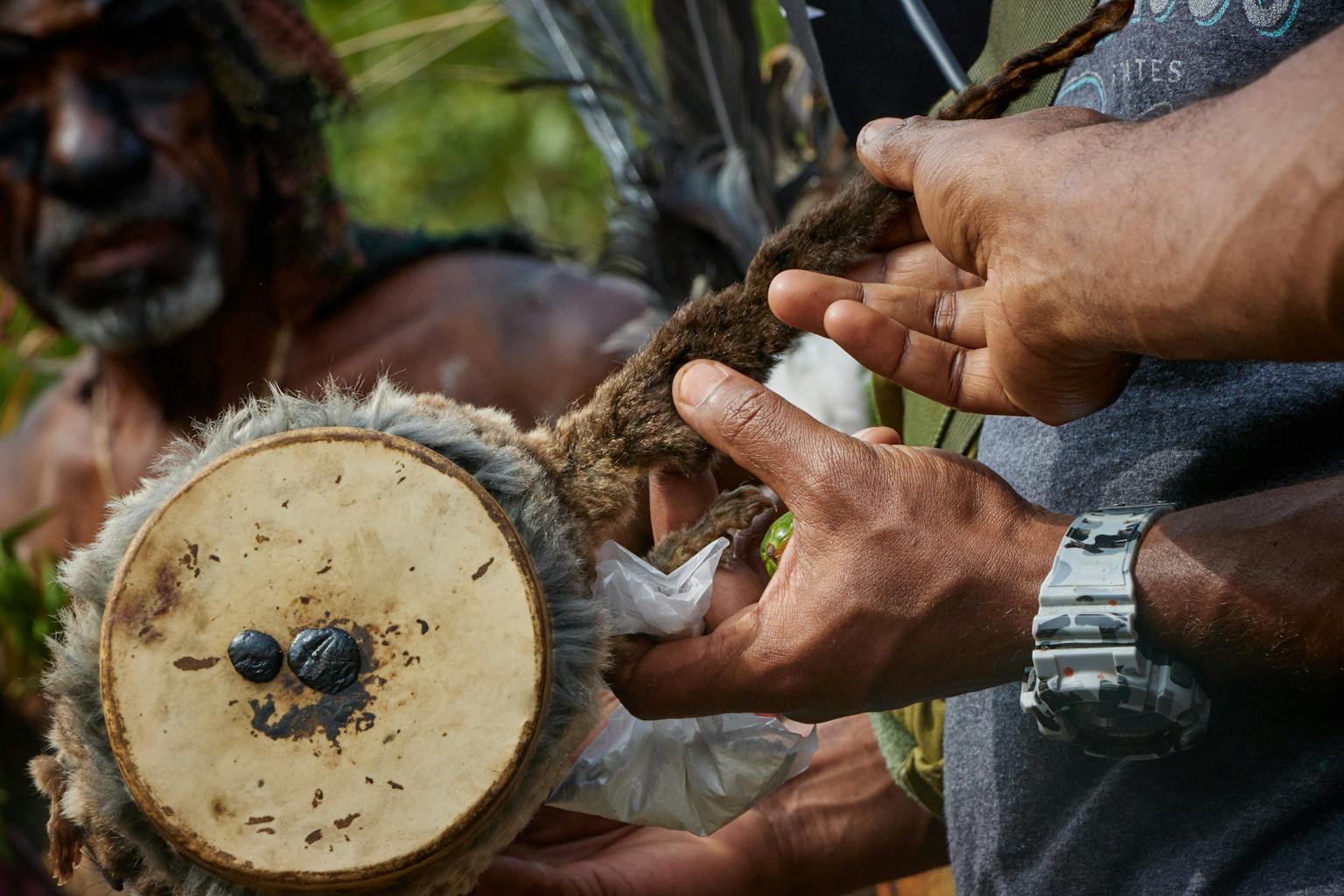 Seni Ukir Asmat Papua sebagai Warisan Budaya Tak Ternilai
