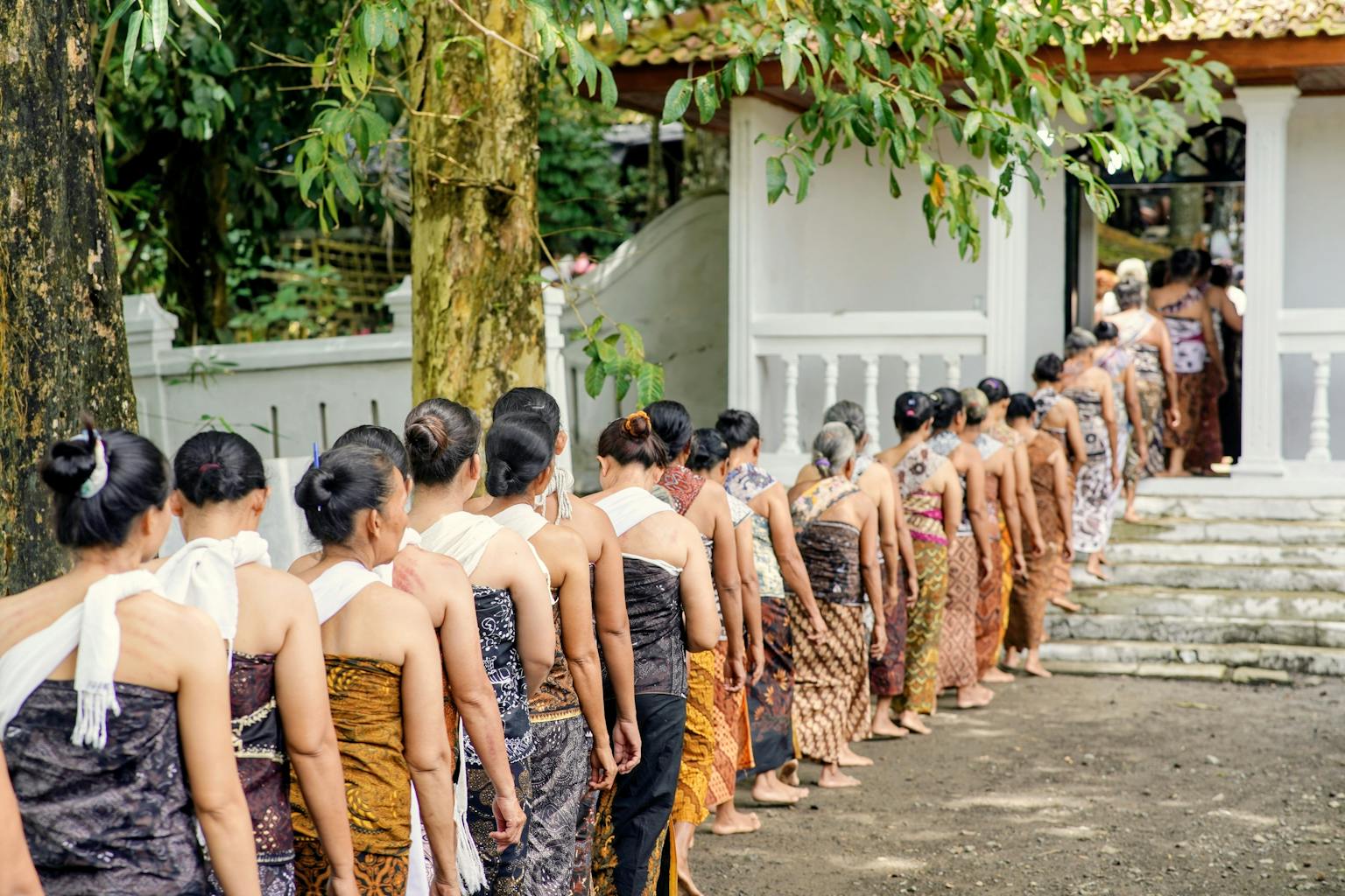 Tradisi Selamatan Tujuh Bulanan Kehamilan di Jawa