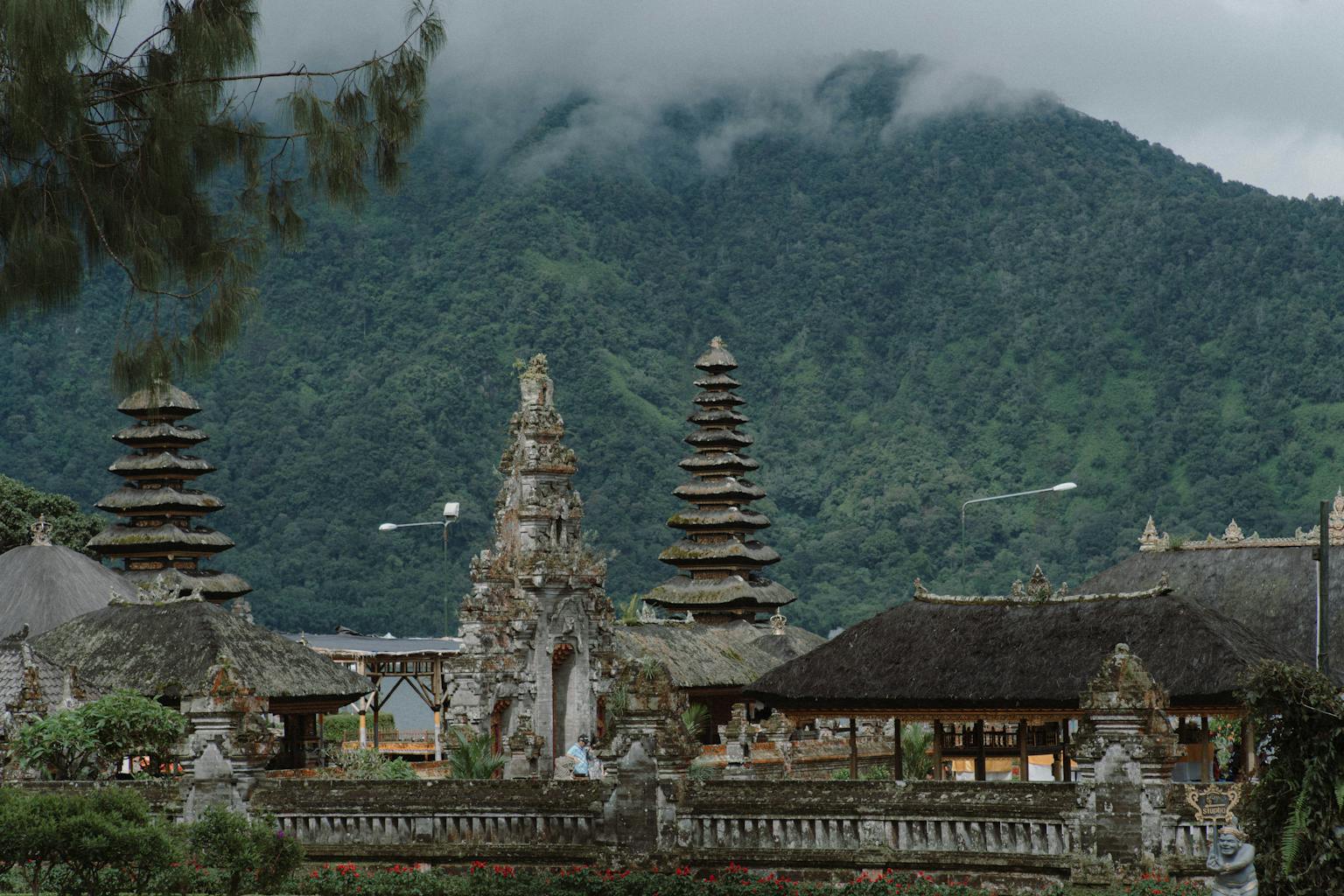 Mitos Leak Bali dan Kepercayaan Masyarakat Hindu Dharma