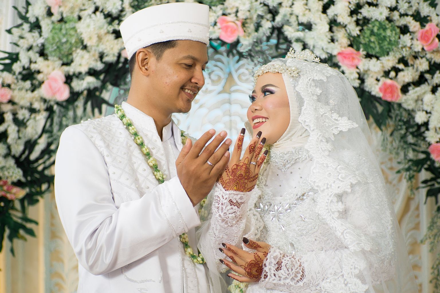 Cara Menghitung Kecocokan Jodoh Menurut Weton Jawa